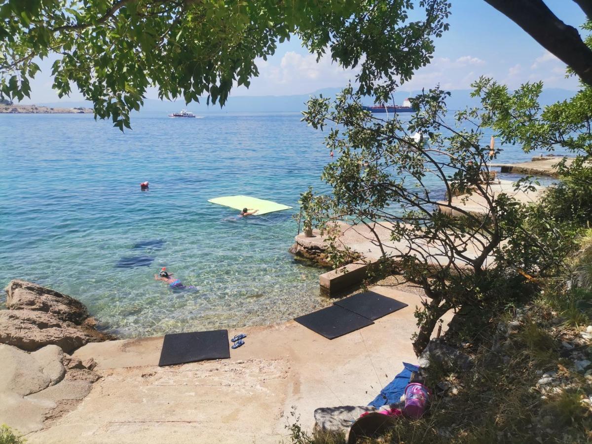 Apartmani Omišalj Exteriér fotografie