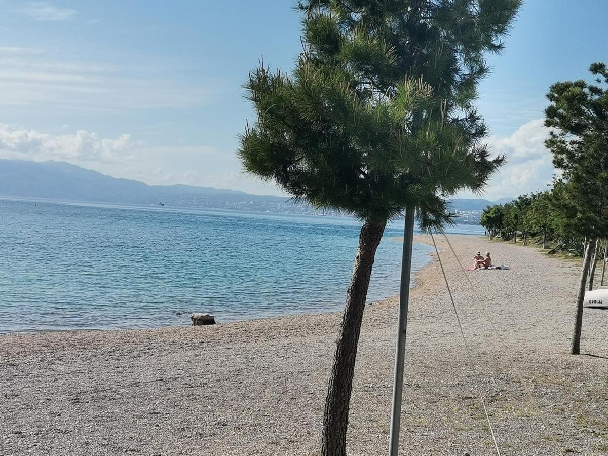 Apartmani Omišalj Exteriér fotografie